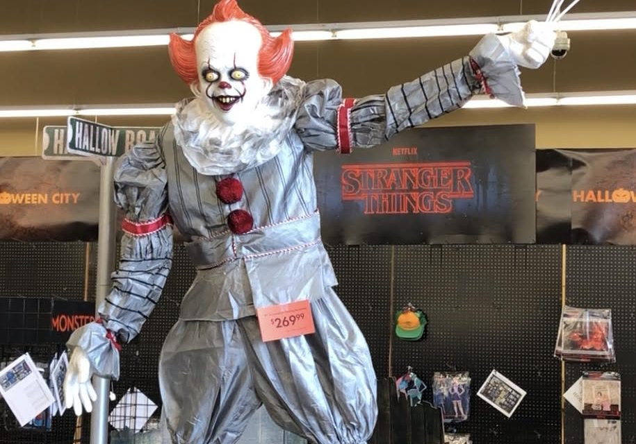 New For 2019: Floating Pennywise | AnimatronicHalloween.com
