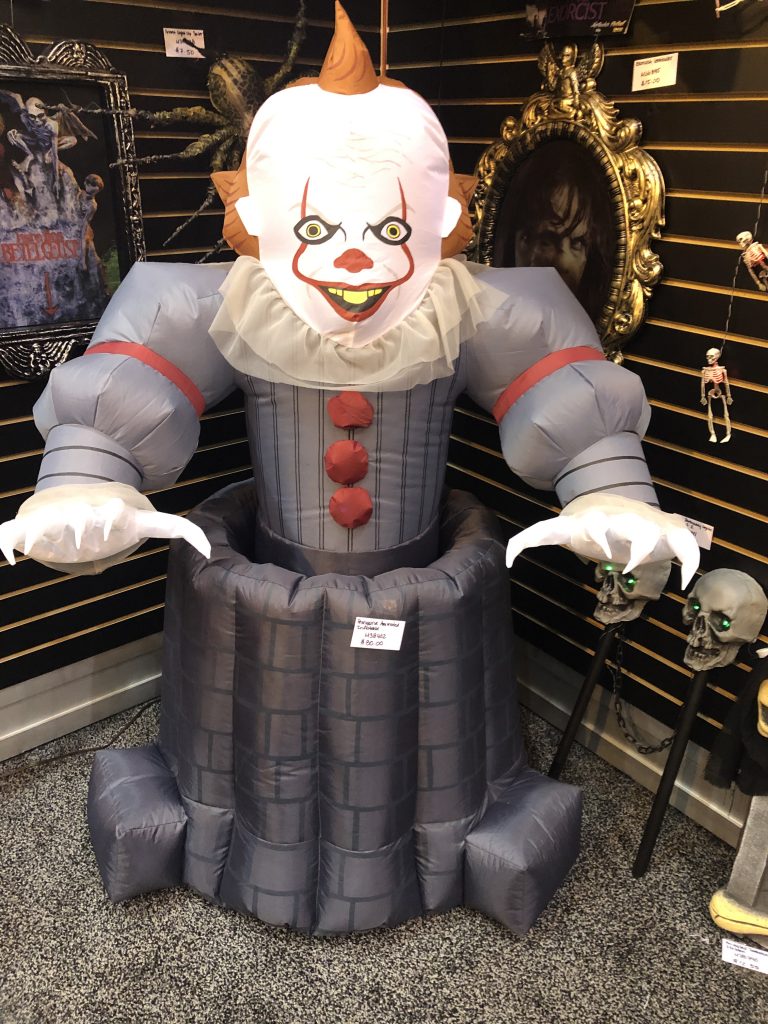 pennywise 2020 halloween props