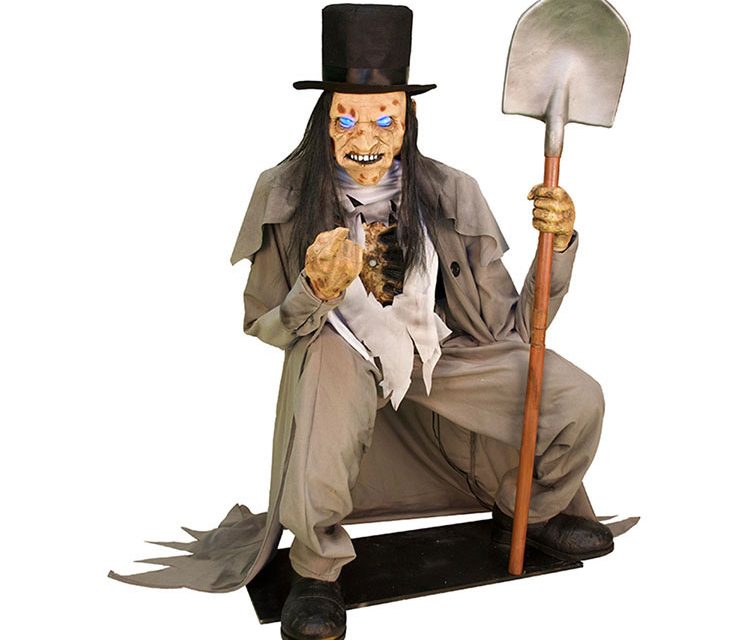 New For 2020 Crouching Gravedigger From Gemmy